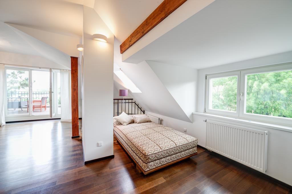 Nosislav Apartments ภายนอก รูปภาพ